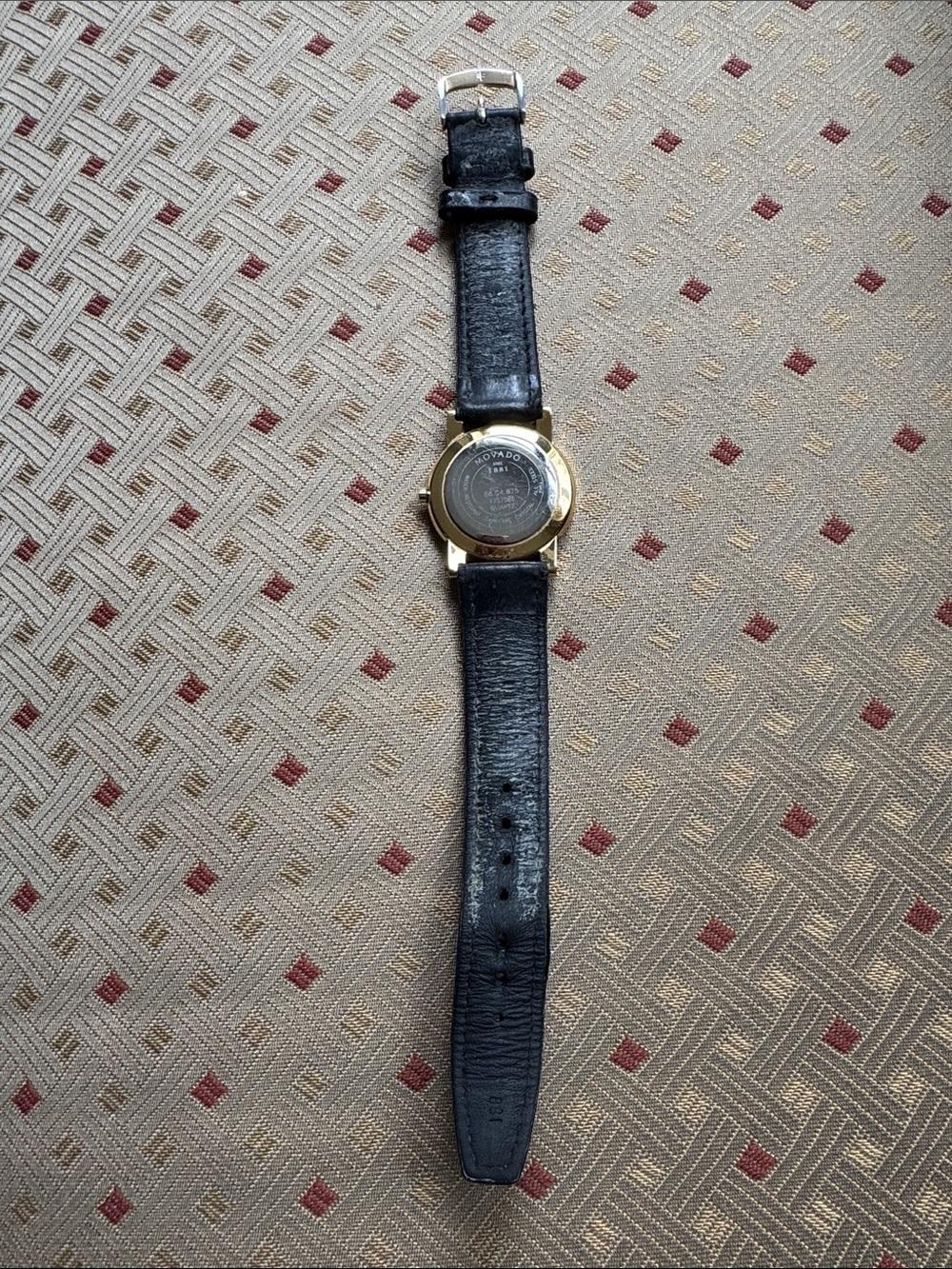 ⏰ Movado Modern Museum Classic Men or Women’s Watch with Black Leather Band - Picture 7 of 12